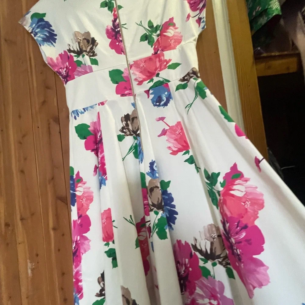 Spring flounced dress for Spring - Picture 5 of 6